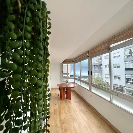 Amplia Y Privada, En A 5 Mnts De La Playa , Apartamento Compartido * Vigo