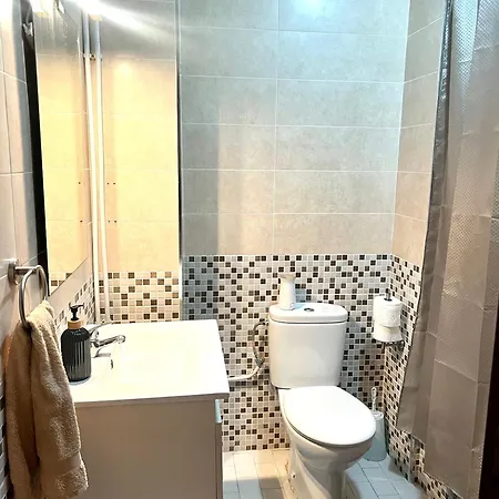 Amplia Y Privada, En A 5 Mnts De La Playa , Apartamento Compartido Apartment Vigo
